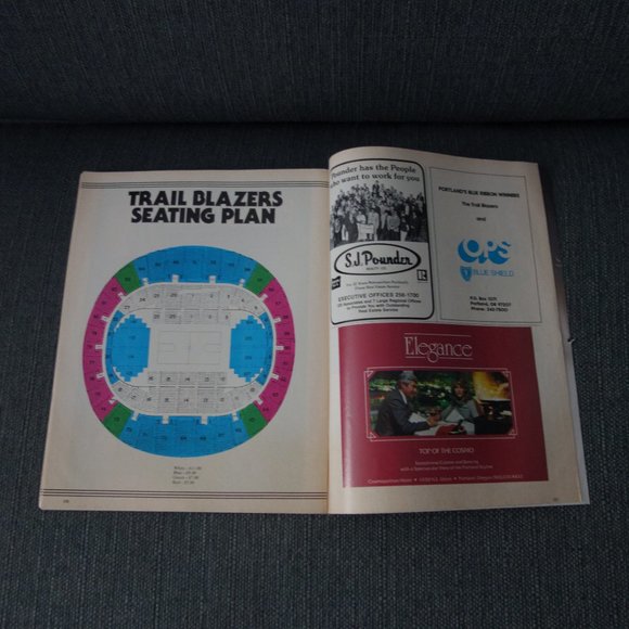 1979-80  Hoop The Official NBA Program Magazine Portland Trailblazers Directory - Picture 14 of 16